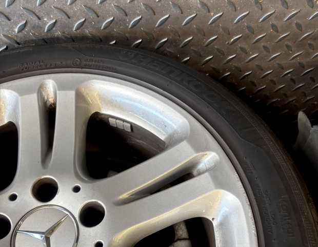 225/50/17 Hankook Gumiabroncs! 2 Db!
