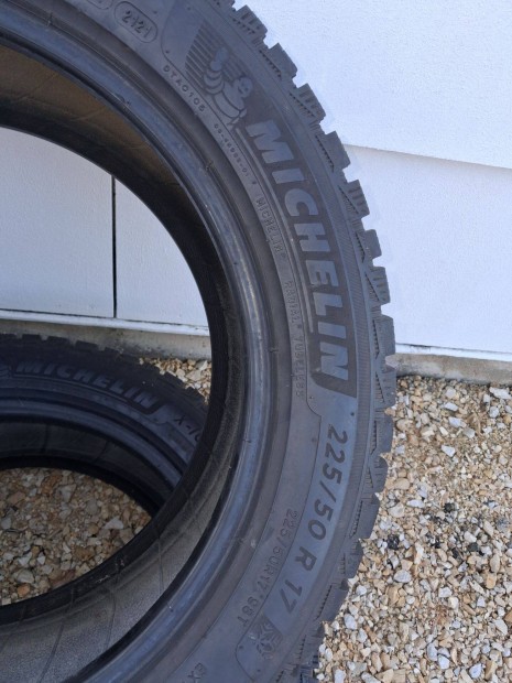 225/50 R17 Michelin T�ligumi