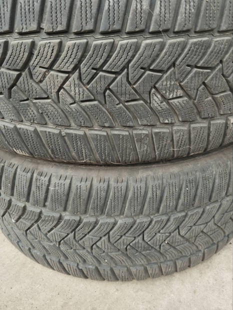 225/50 R17 Tli gumi Dunlop Nmetorszgbl 7 mm.