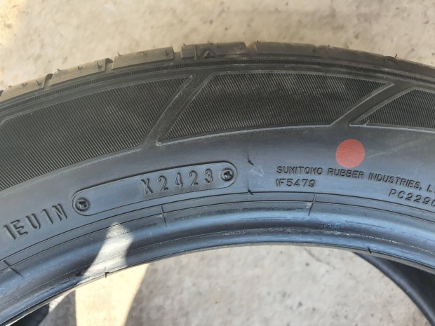 225/50 R18 nyri gumi