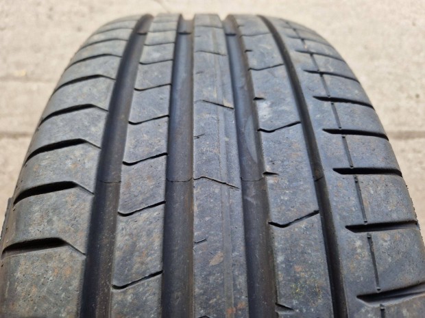 225/50 R 18 Pirelli Nyári Gumi 1 Darab 225 50 18