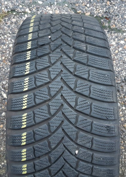 225/50 r17 Bridgestone Blizzak lm001 evo. 4db.