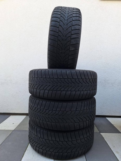 225/50 r17 Dunlop defekttr tligumi DOT4620