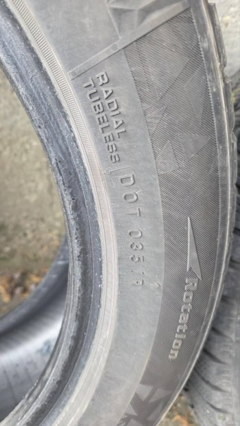 225/50r17 t�li 4db