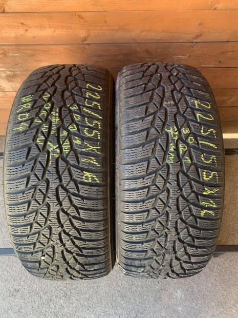 225/55R16 225 55 16 225/55x16 Nokian tli gumi elad