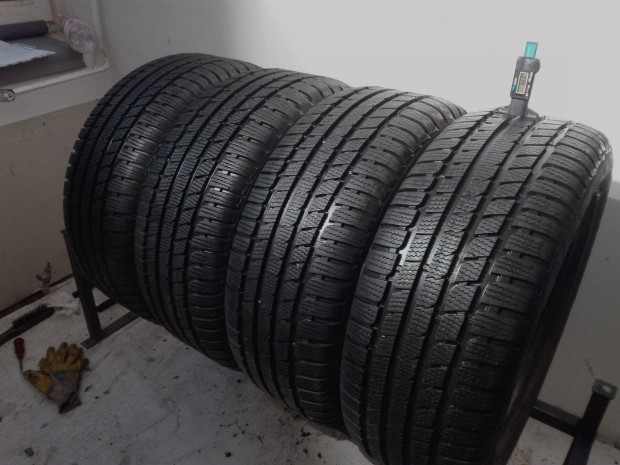 225/55R16 Új Kumho téli gumi garnitúra 225/55 r16