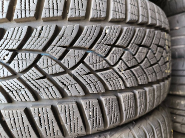 225/55R17 jszer Dunlop tligumik 225/55 R17