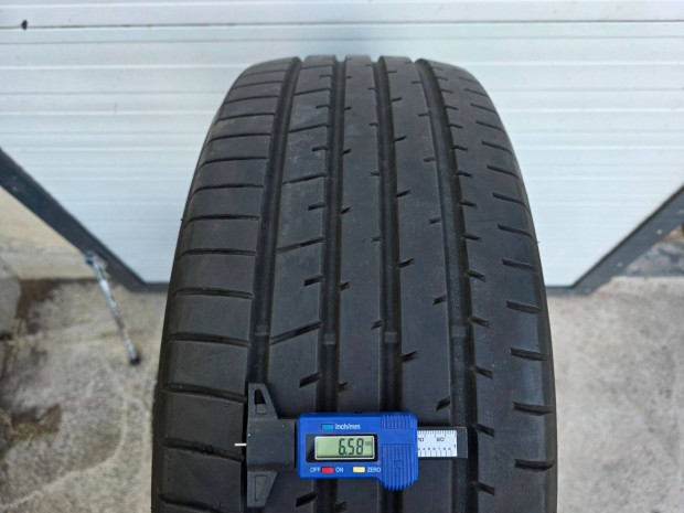 225/55R19 Toyo garnitúra nagyon jó állapotban eladó!