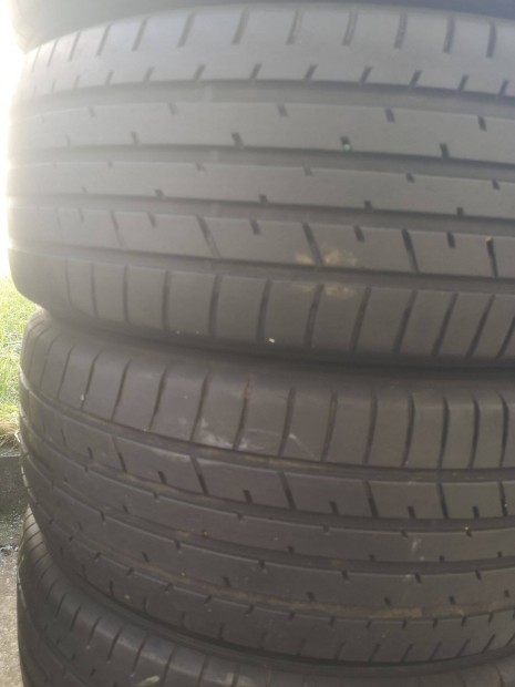 225/55R19 Toyo nyrigumik eladk