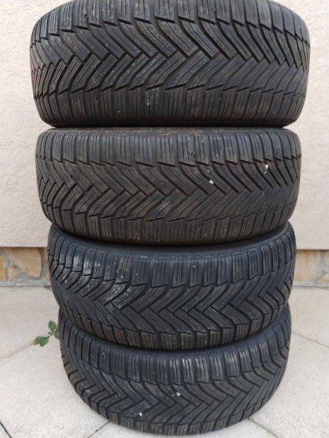 225 55 16 michelin 225/55 R 16 téli gumi garnitura