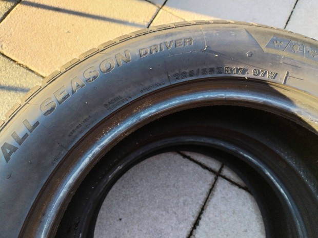 225 55 17 imperial 4vszakos autgumi tli 2 db 2024.49.ht