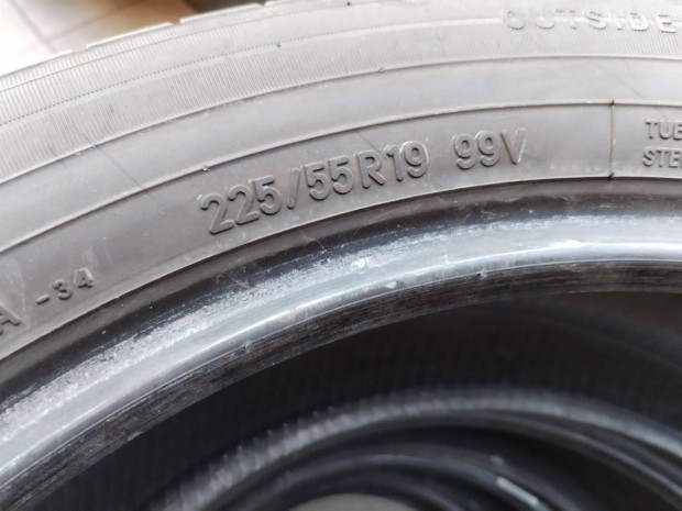 225 55 19 toyo 225/55 R 19 nyári gumi garnitura 7 mm