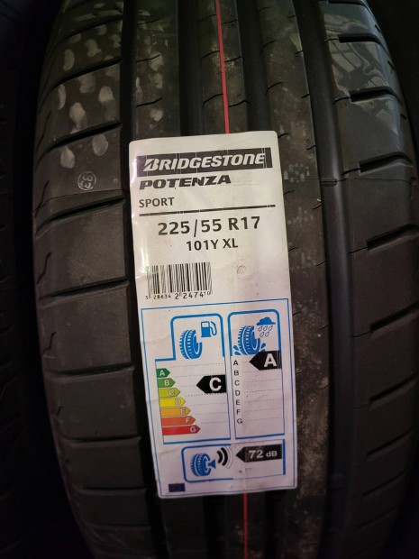 225/55 R17 Bridgestone
