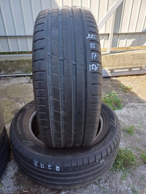 225/55 R17 Nokian használt nyárigumi