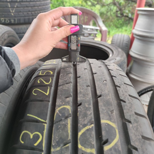 225/55 R19 Toyo nyári gumi 20000ft a 2db/133/
