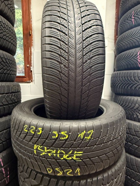 225/55/r17 Bridgestone 2db Tli DOT0521