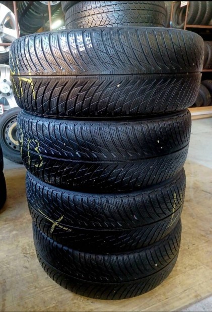 225/55r18 225/55 r18 tli 4db 