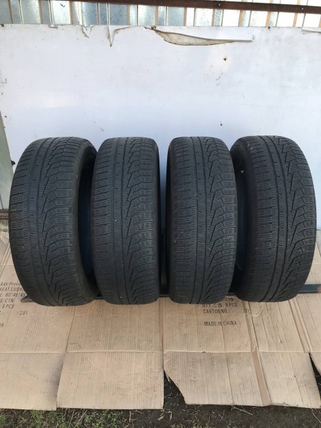 225 60 17 Hankook 225/60r17 Tligumi garnitra elad. Volt nem kell