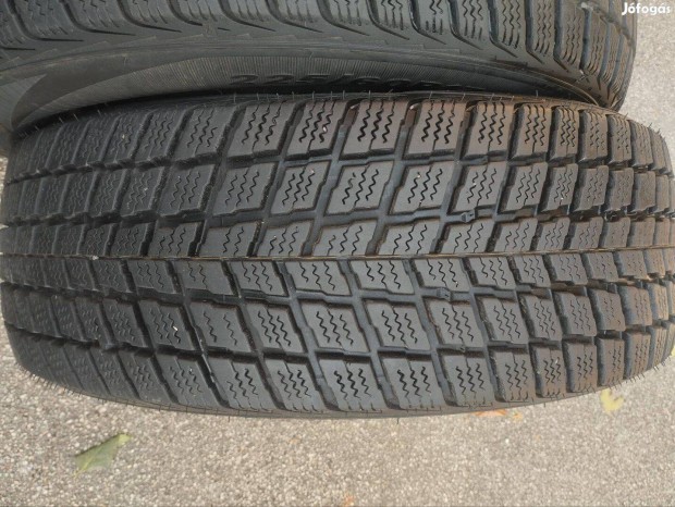 225/60 17 Nexen jszer tli gumi r17 "