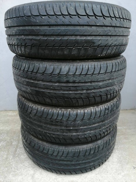 225 60 17 bfgoodrich 225/60 R 17 nyri gumi garnitura