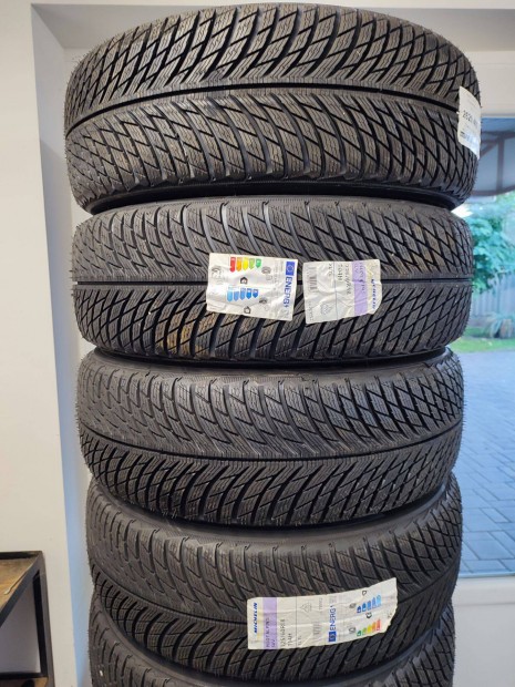 225/60-18 új Michelin téligumi!