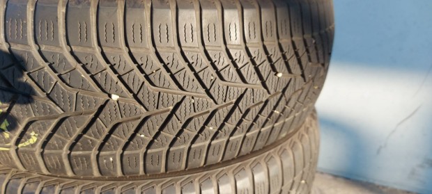 225/60 R17 Yokohama tli 28eFt/garn