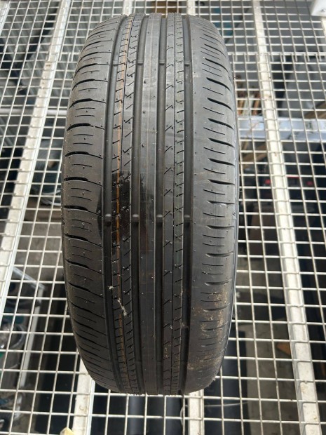 225 60 R18 Dunlop DOT20 nyrigumi
