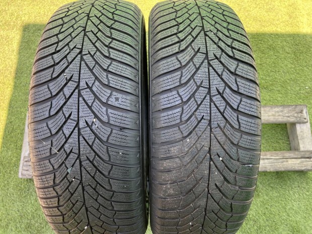225/60 R18 Kumho WinterCraft WP52 tli gumi 7mm