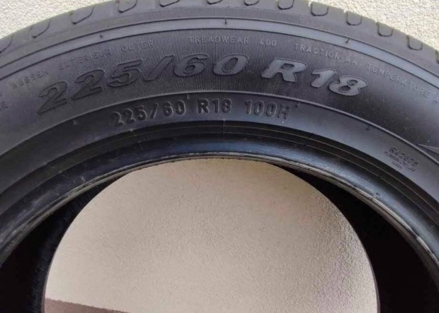 225/60 R18 Pirelli Scorpion nyri gumik