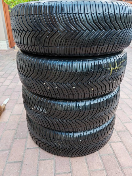 225/60r17 Michelin crossclimate 4évszakos gumi
