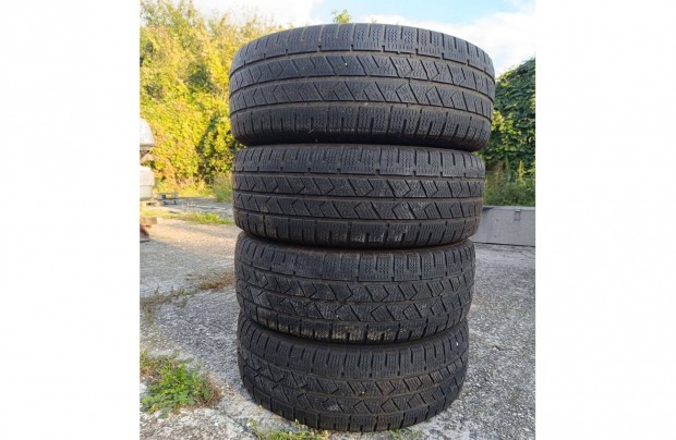 225/65R16C Laufenn tli kerekek master felnin