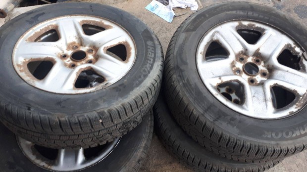 225/65R17 Hankook tlikerk garnitra Toyota, Grand Vitara felnivel