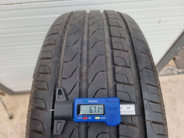 225/65R17 Pirelli garnitúra nagyon jó állapotban eladó!
