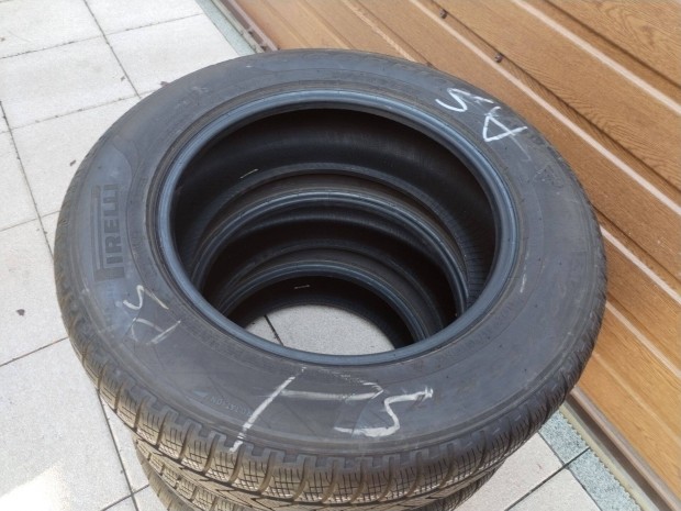 225 65 17 pirelli 225/65 R 17 téli gumi garnitura