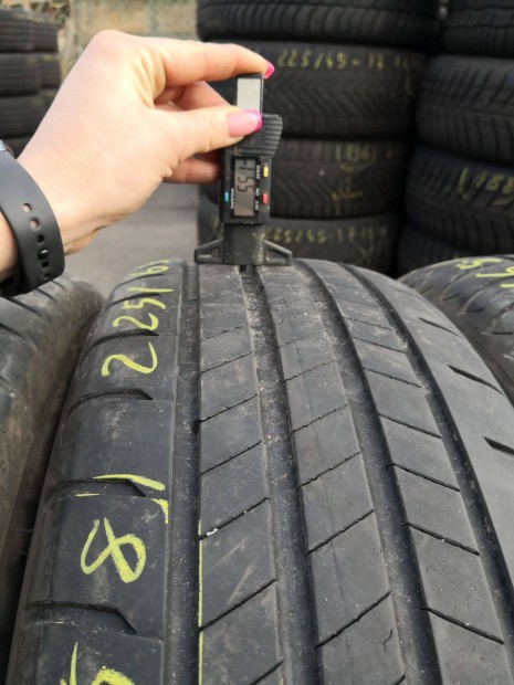 225/65 R17 Bridgestone nyári gumi 78000ft a 4db /458/