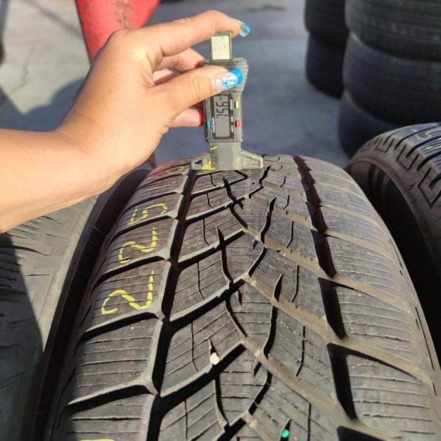 225/65 R17 Fulda téli gumi 50000ft a 4db/209/