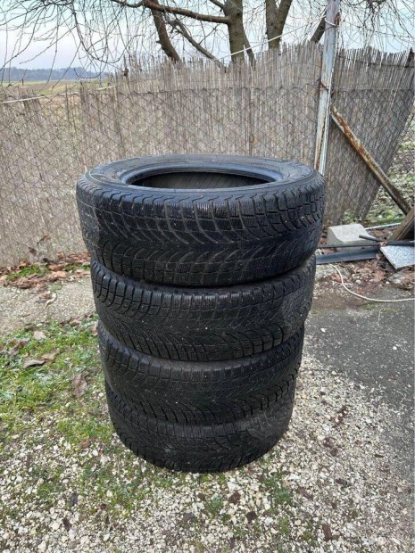 225/65 R17 Michelin tli gumi