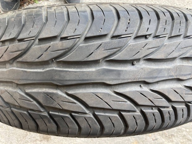 225/65 R17 Uniroyal Rainexpert es�gumi