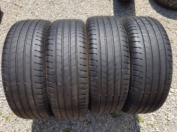 225/65 R17 nyári gumi 4db Bridgestone DOT2020