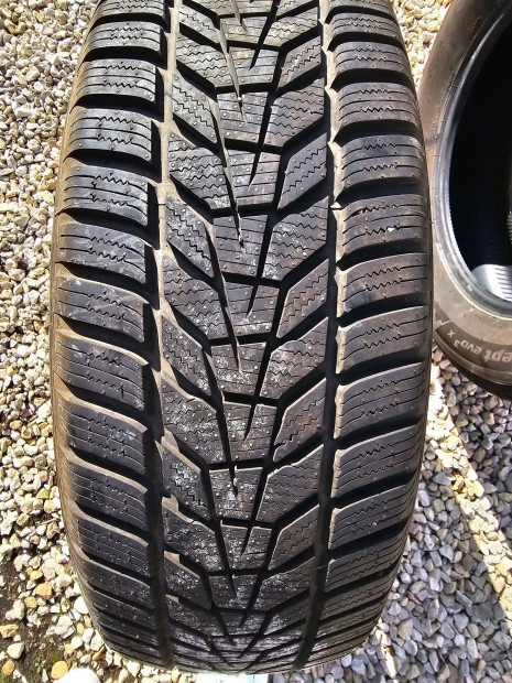 225/65 R17 jszer Hankook tli gumi