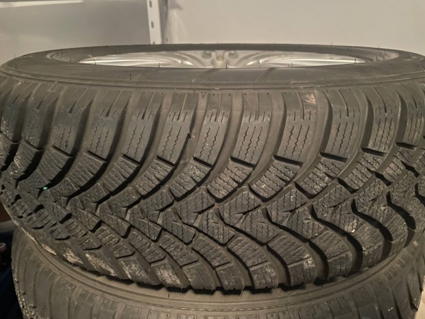 225/65 R 17 Falken