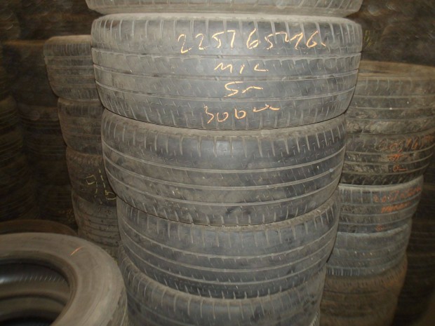 225/65r16c Michelin nyri gumi ajndk szerelsse