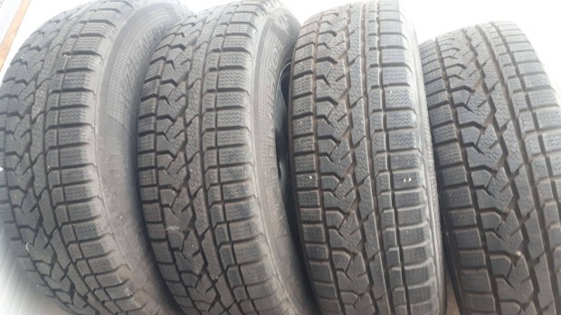 225/70R16 tlikerk garnitra Toyota, Grand Vitara felnivel elad