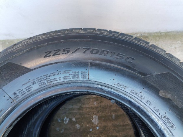 225 70 15 c laufenn 225/70 R 15 C nyári gumi 2 db 2023.16.hét