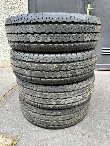 225/75 R16C Continental Vancocamper újszerű nyárigumi szett