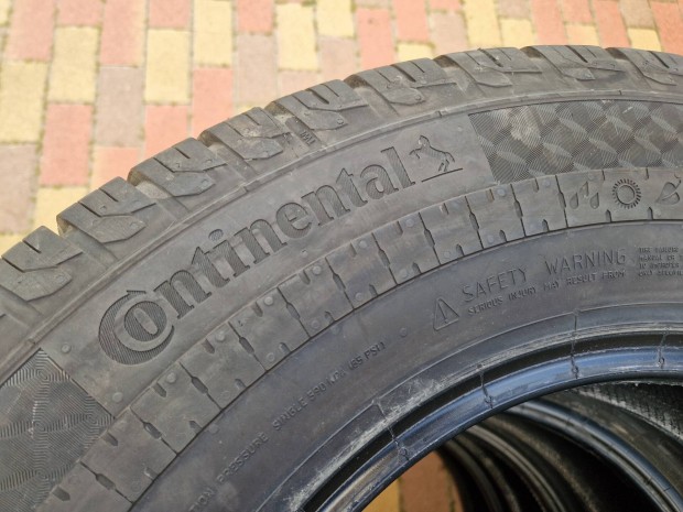 225/75r16C Continental 4 evszakos demo garnitúra 2024