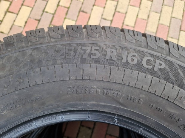 225/75r16C Continental negyevszakos demo új nyari garnitúra 2024