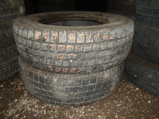 225/75r16c Toyo tli gumi ajndk szerelssel