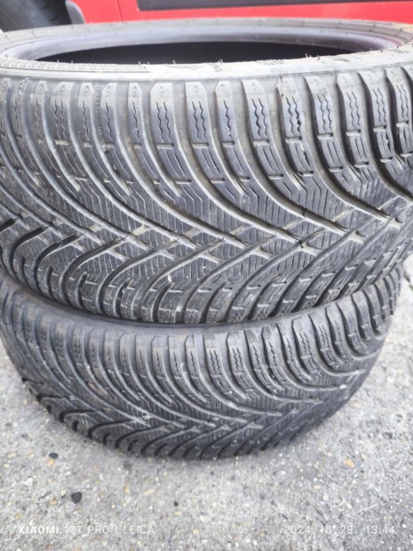 225 / 45 R7 tli gumik (Kleber 7mm, Laufenn 6mm)