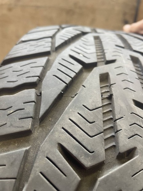 226/65r17 tli gumi